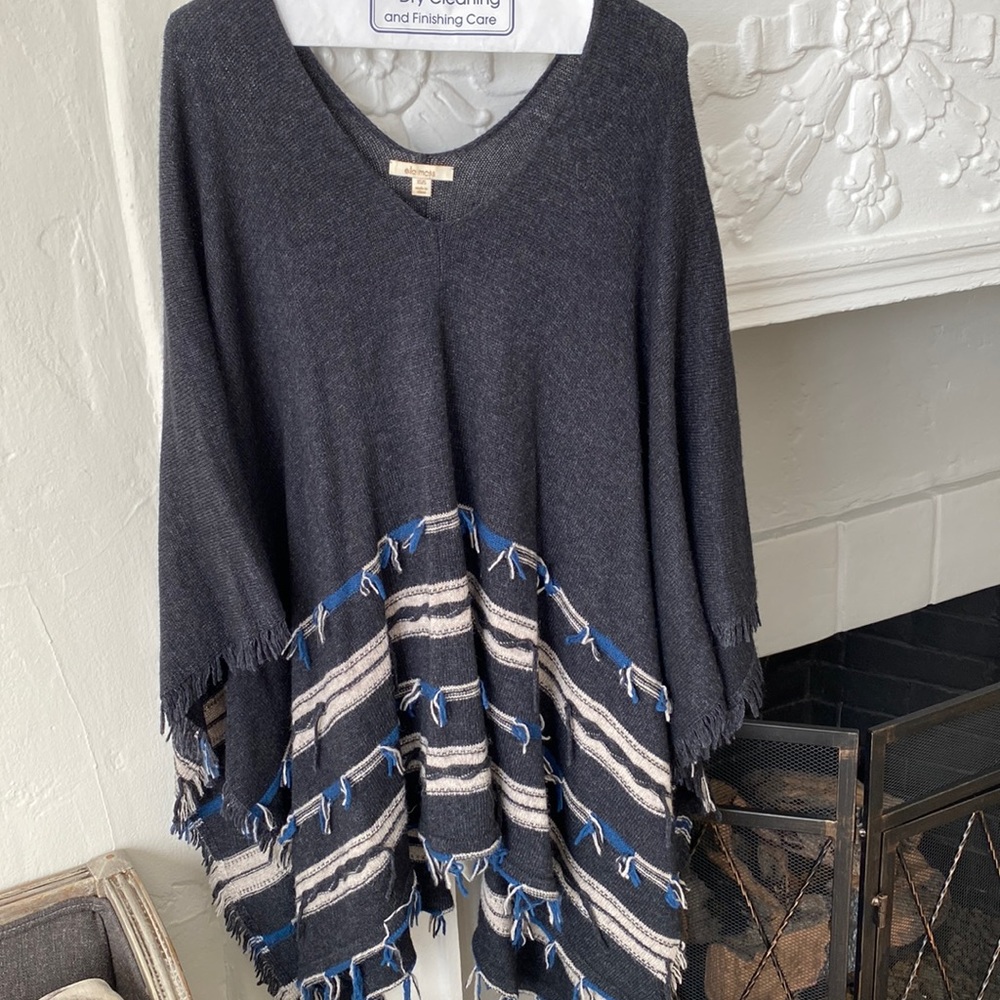 Ella Moss poncho